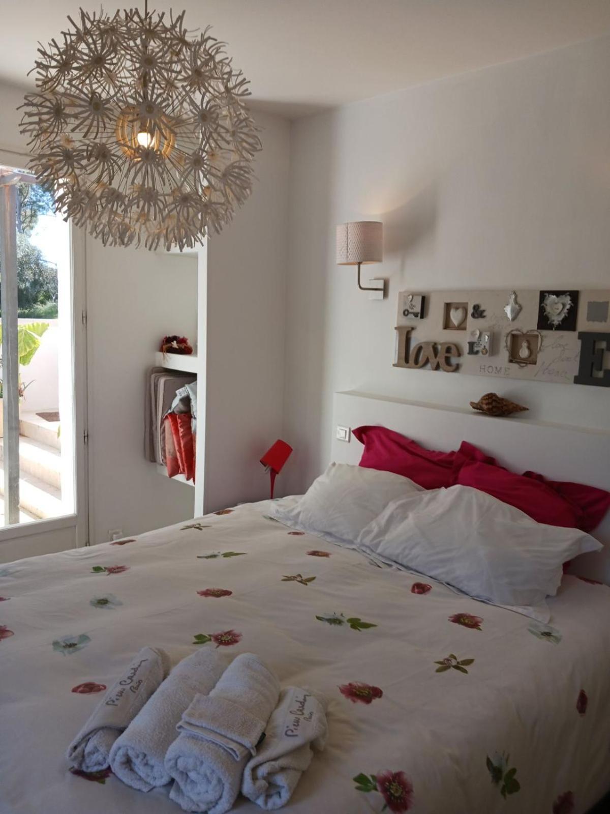 Bed and Breakfast Bois Joli Hyères Esterno foto